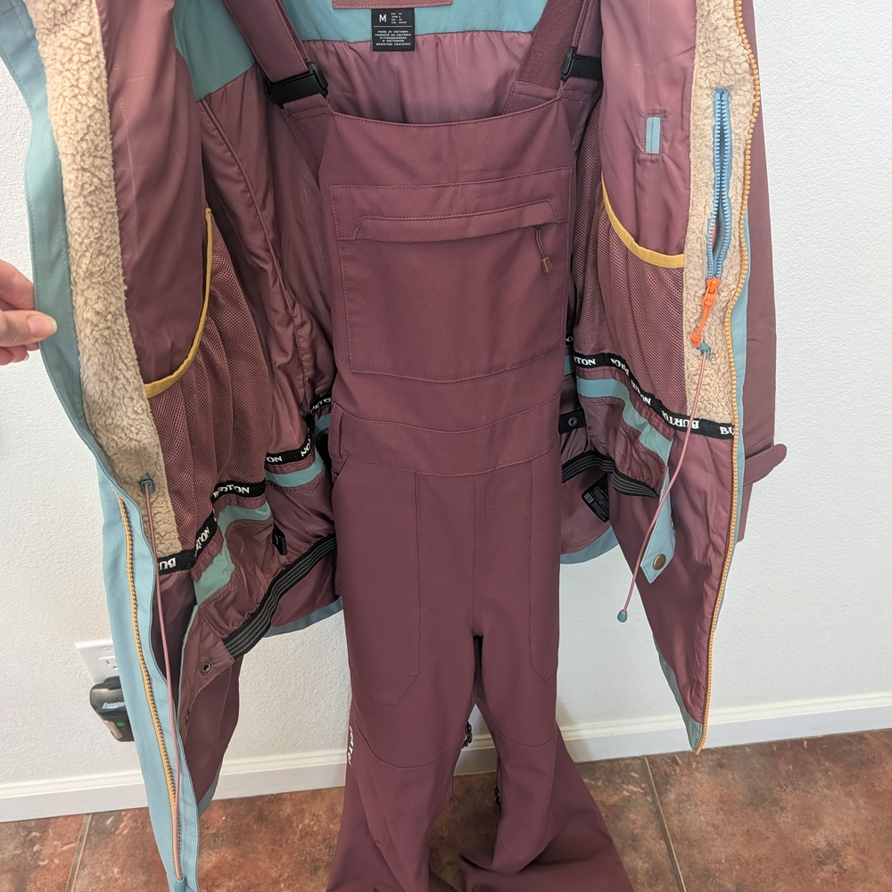 Burton Jacket & Bibs Bundle - Picture 4 of 9